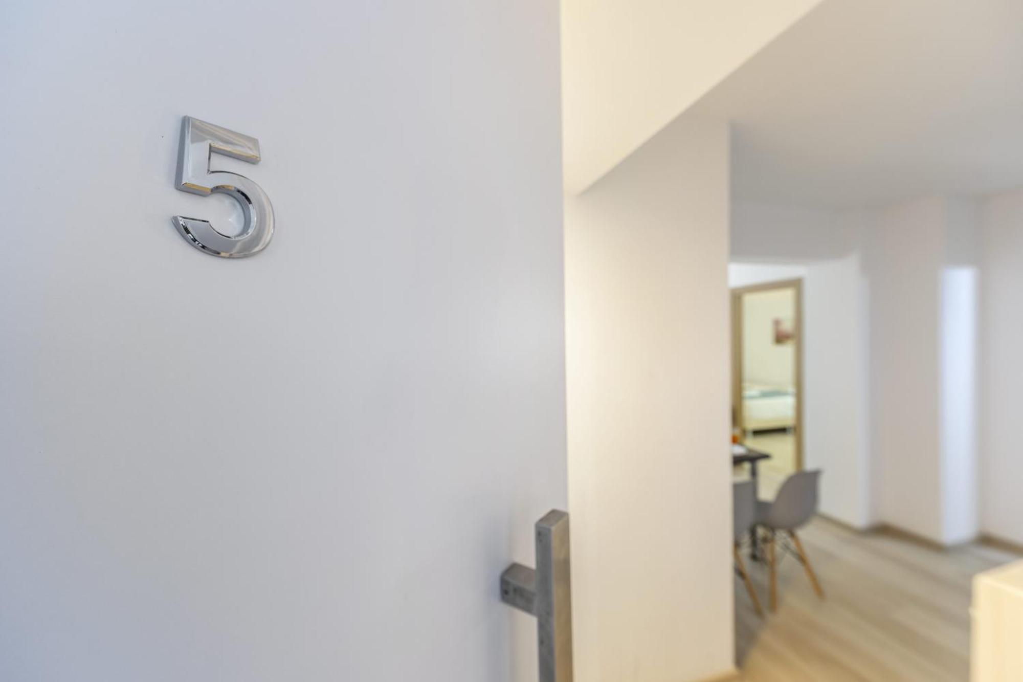 C-Premium Apts 100M From Beach And City Centre لارنكا المظهر الخارجي الصورة