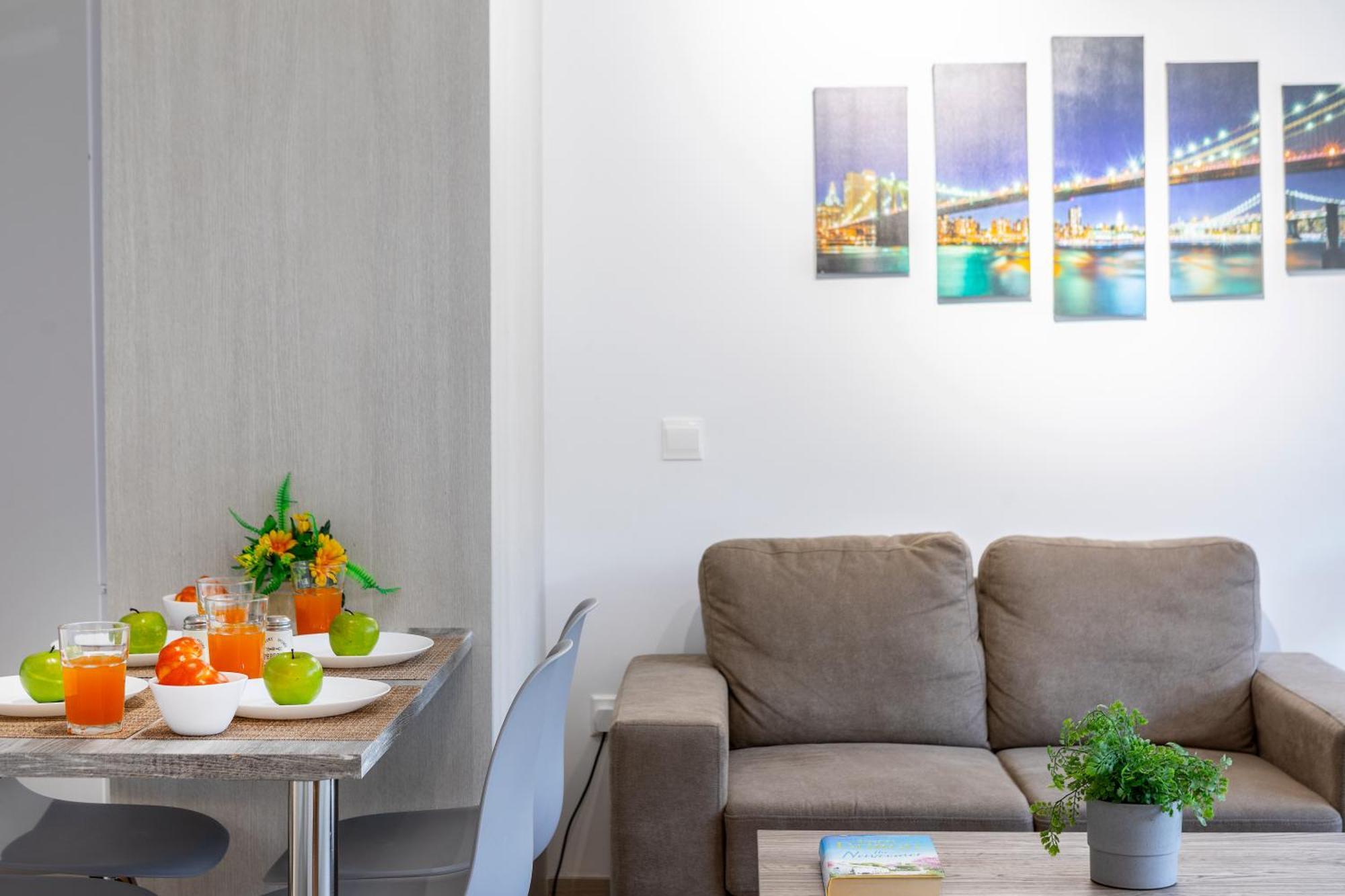 C-Premium Apts 100M From Beach And City Centre لارنكا المظهر الخارجي الصورة