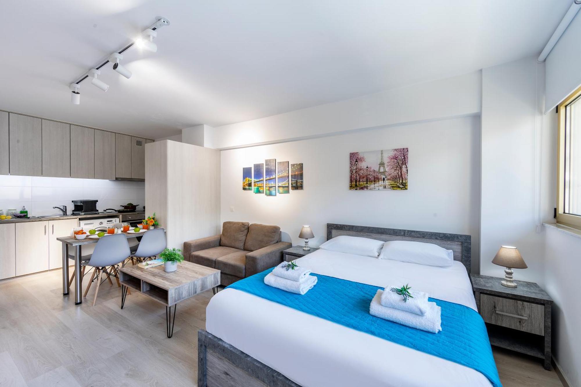 C-Premium Apts 100M From Beach And City Centre لارنكا المظهر الخارجي الصورة