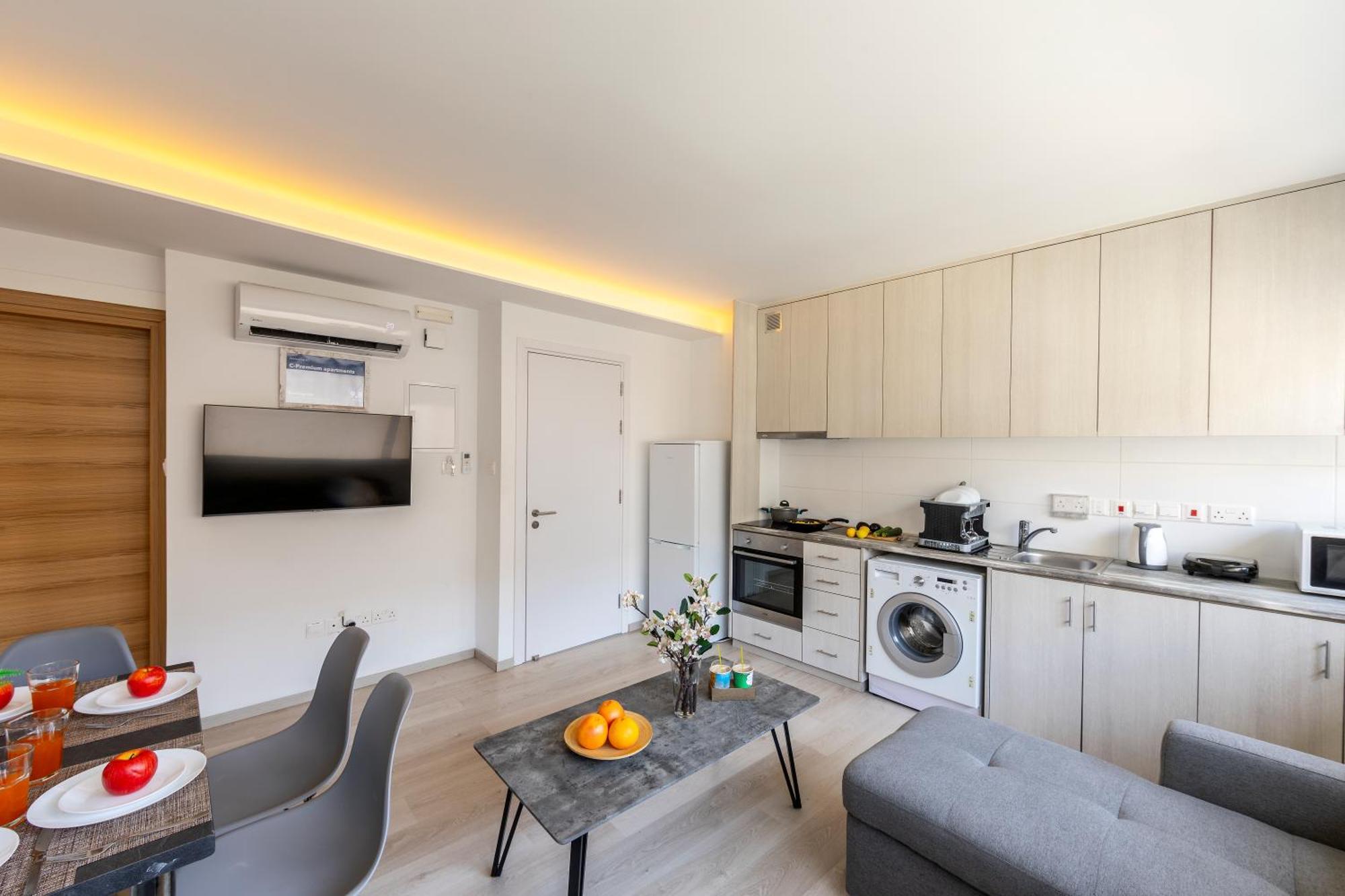C-Premium Apts 100M From Beach And City Centre لارنكا المظهر الخارجي الصورة
