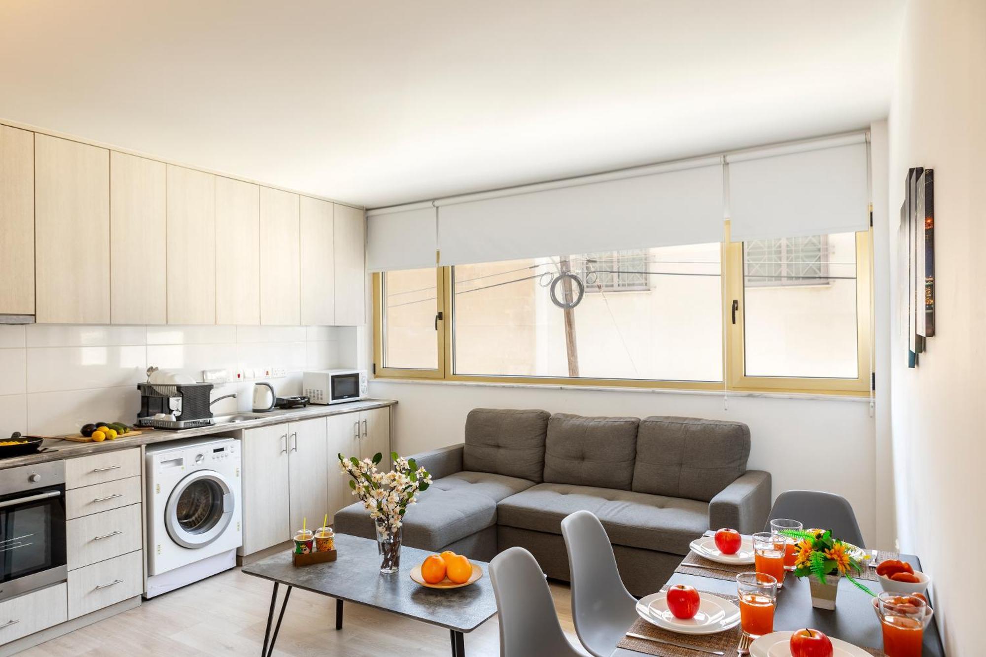 C-Premium Apts 100M From Beach And City Centre لارنكا المظهر الخارجي الصورة