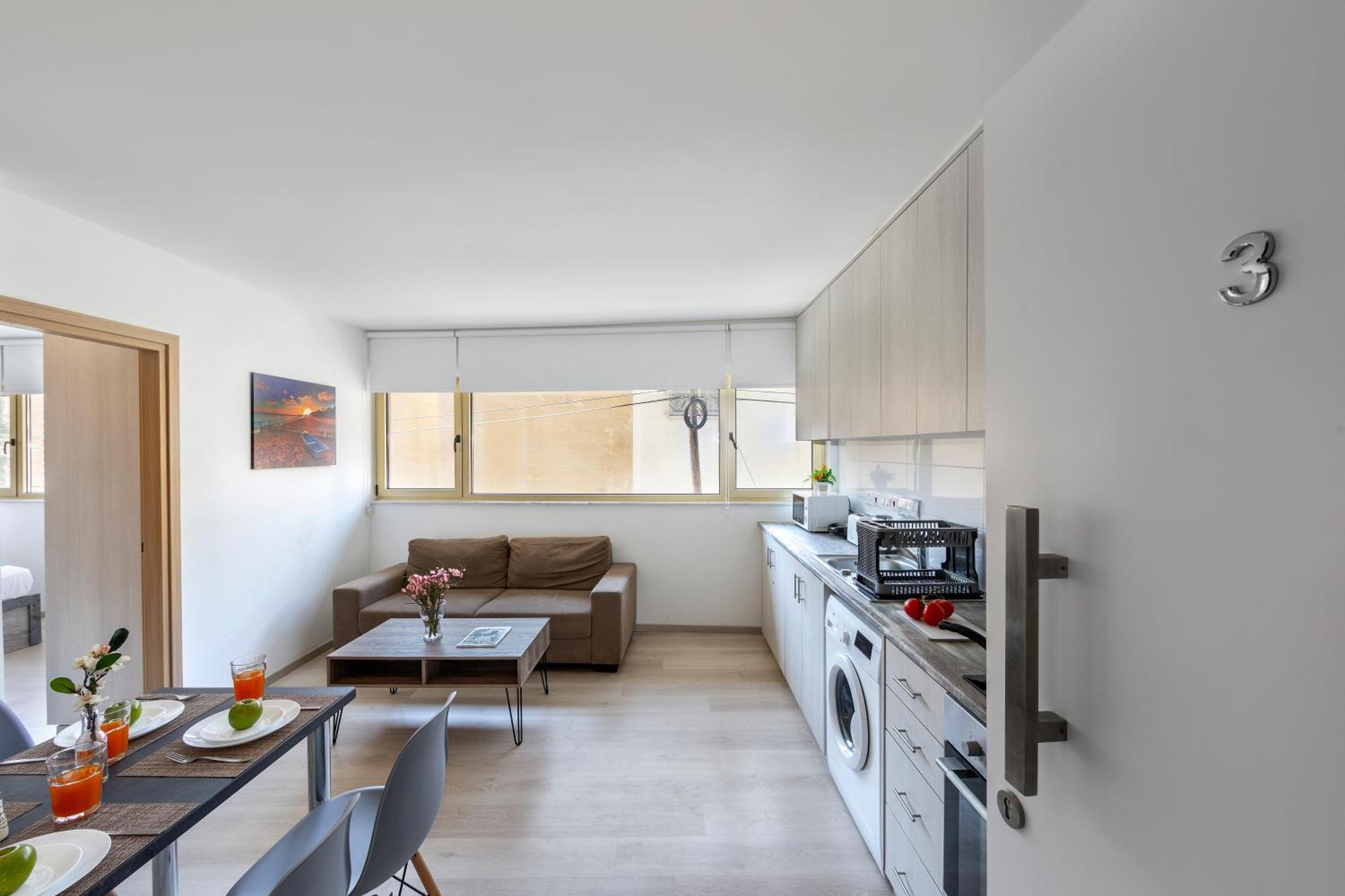 C-Premium Apts 100M From Beach And City Centre لارنكا المظهر الخارجي الصورة